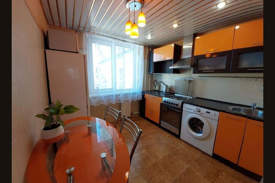 Продаётся 3-комнатная квартира, 64 м²