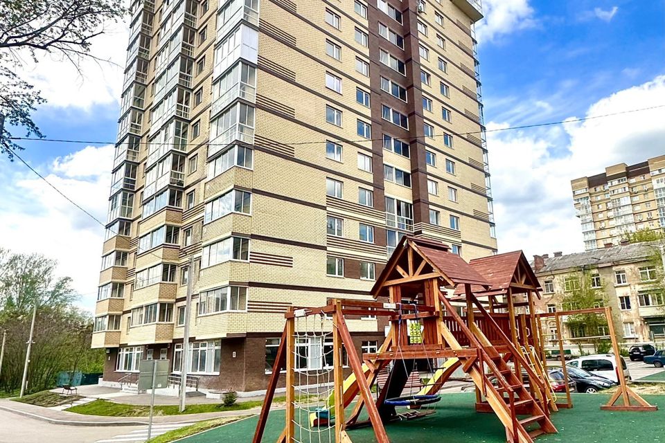 Продаётся 1-комнатная квартира, 41.9 м²