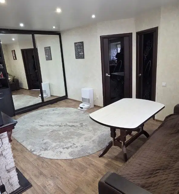 Продаётся 3-комнатная квартира, 52 м²