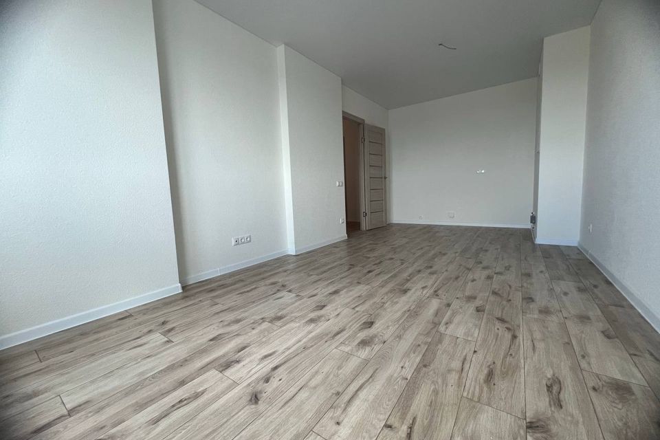Продаётся 2-комнатная квартира, 55.9 м²