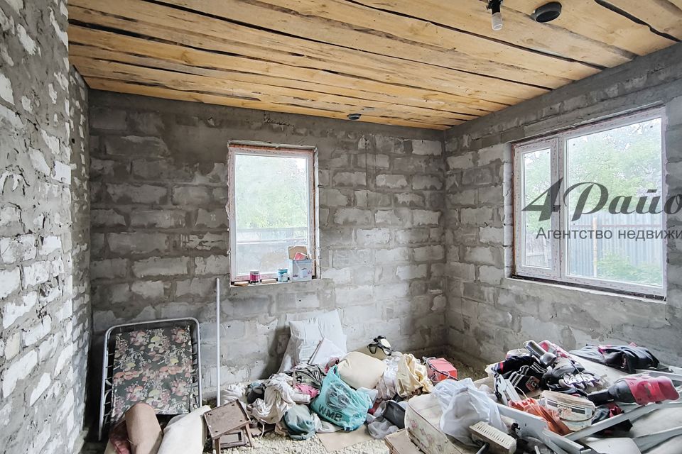 Продаётся 2-этажный дом, 240 м²