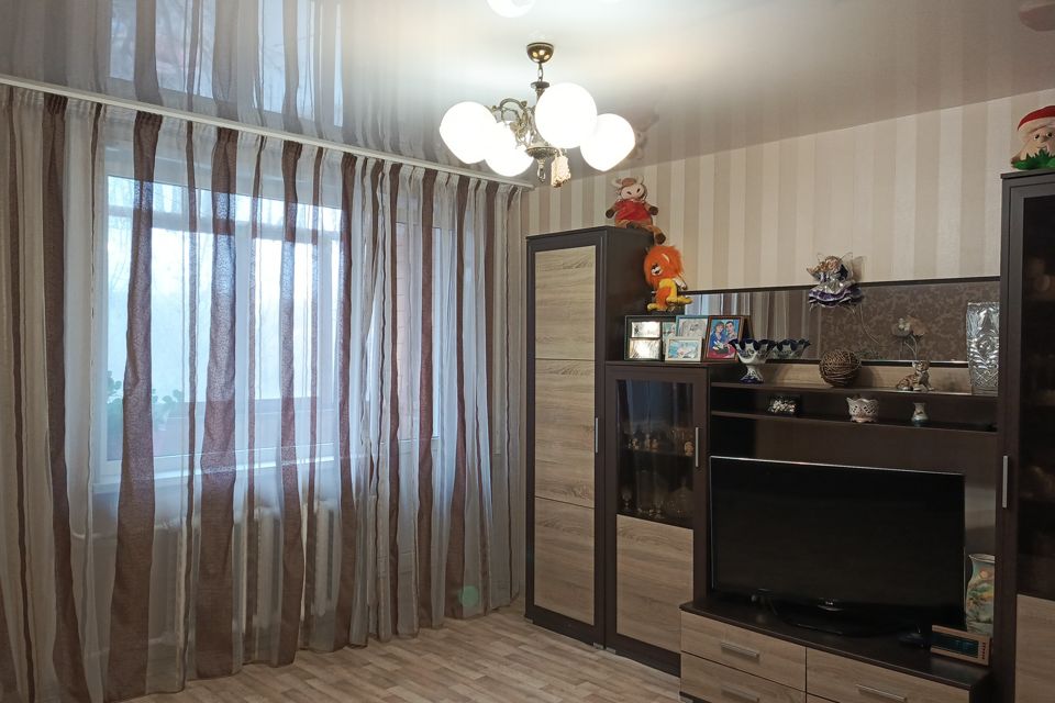 Продаётся 3-комнатная квартира, 58 м²