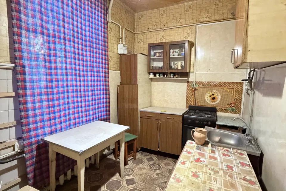 Продаётся 3-комнатная квартира, 65 м²
