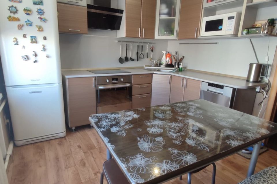 Продаётся 2-комнатная квартира, 51 м²