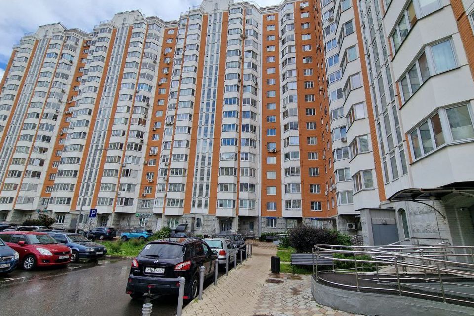 Продаётся 3-комнатная квартира, 76 м²