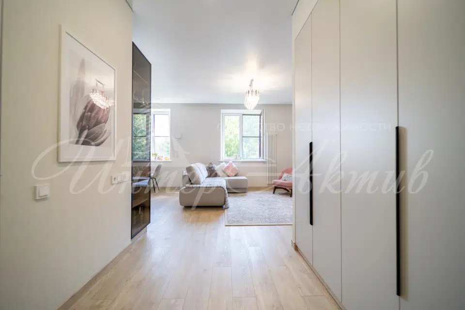 Продаётся 2-комнатная квартира, 63.5 м²