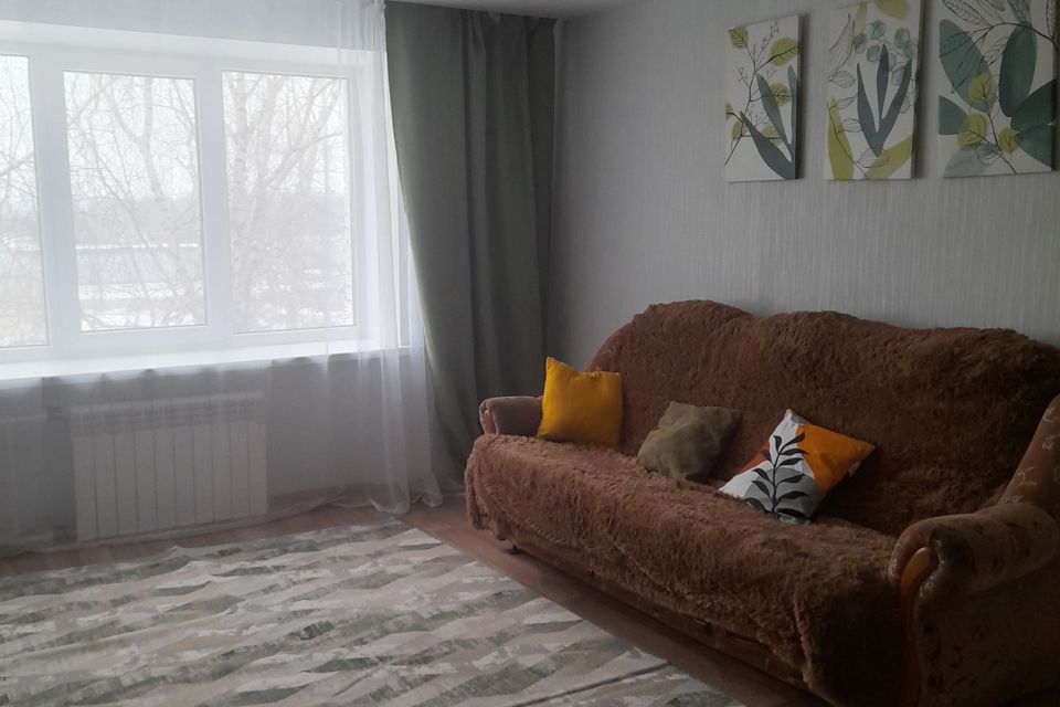 Продаётся 1-комнатная квартира, 38 м²