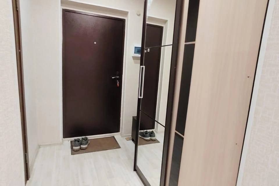 Продаётся 1-комнатная квартира, 32 м²