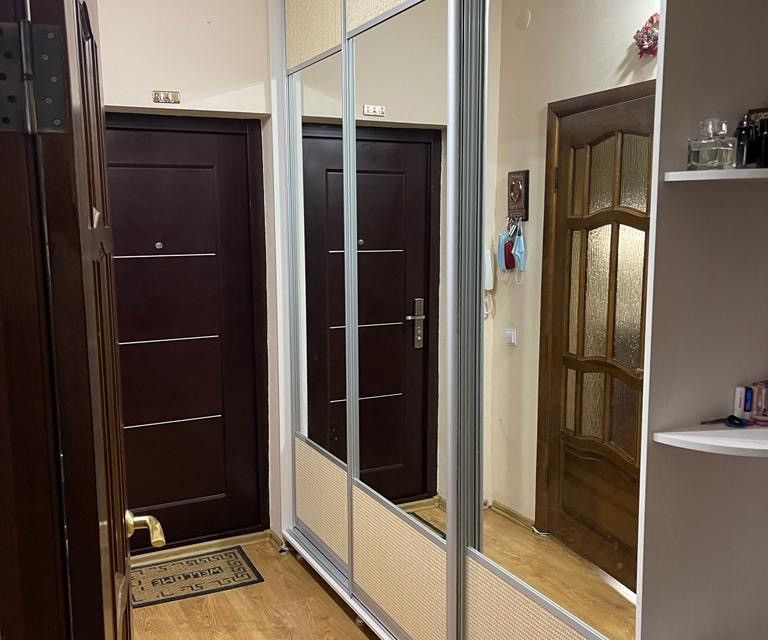 Продаётся 2-комнатная квартира, 65.65 м²