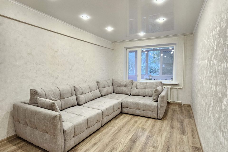Продаётся 3-комнатная квартира, 63.5 м²
