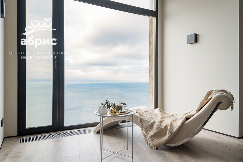 Продаётся 3-комнатная квартира, 103.2 м²