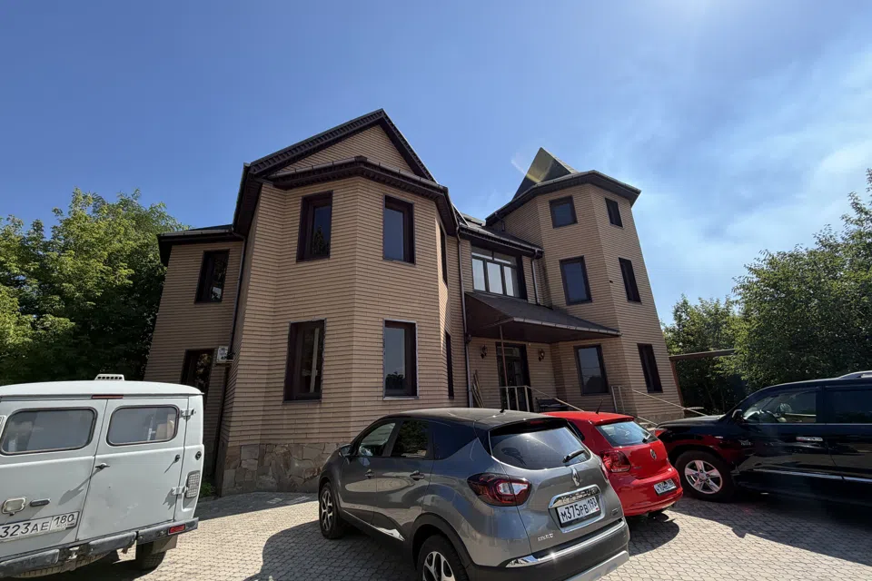 Продаётся гостиница, 500 м²
