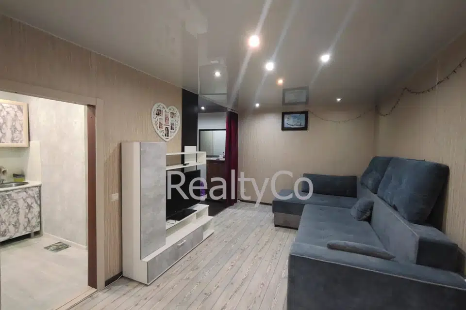 Продаётся 2-комнатная квартира, 42.8 м²