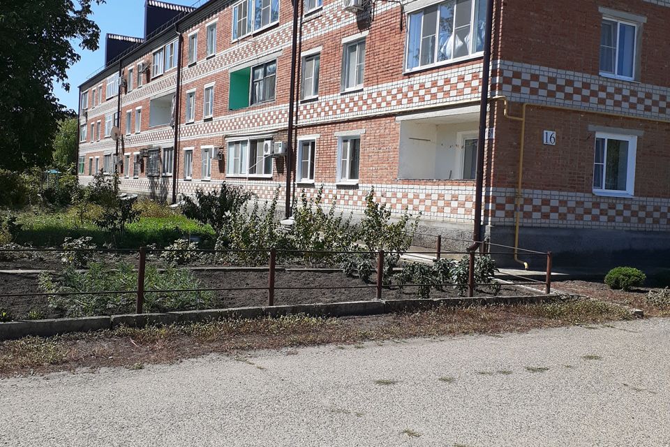 Продаётся 2-комнатная квартира, 52 м²