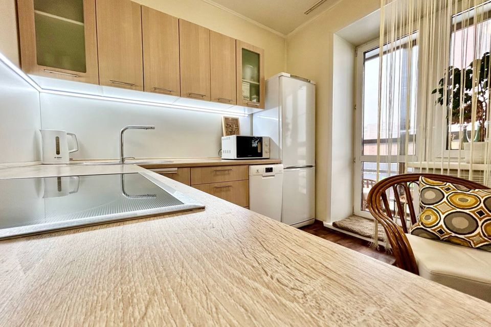 Продаётся 1-комнатная квартира, 37 м²