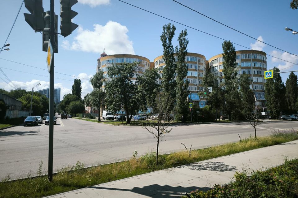 Продаётся 3-комнатная квартира, 89.5 м²