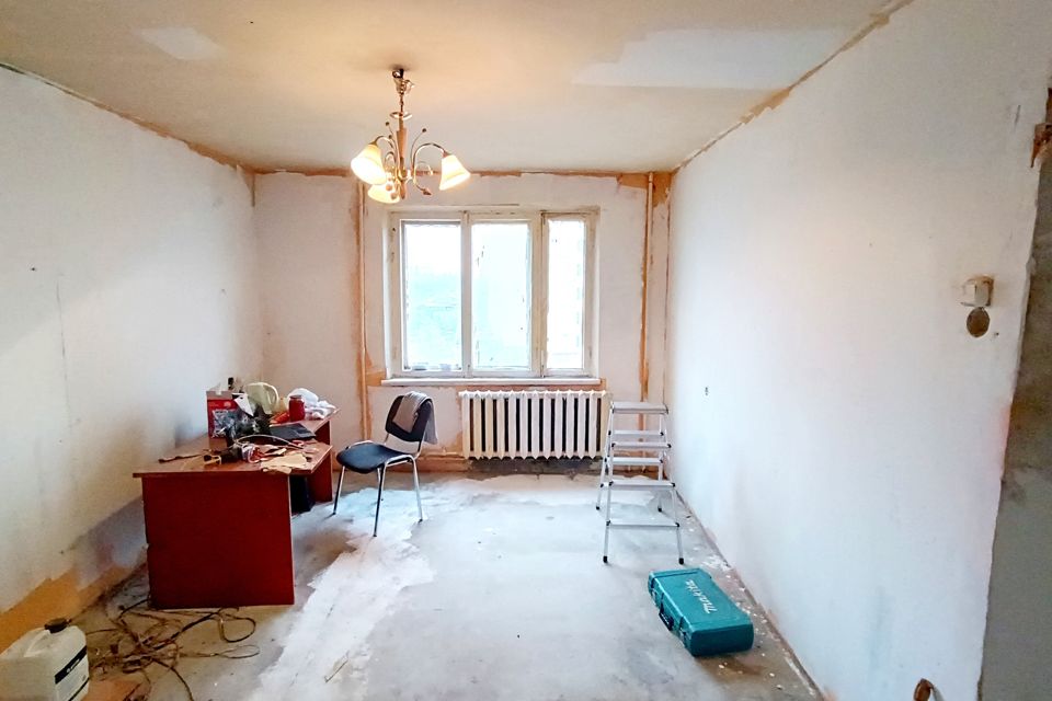 Продаётся 4-комнатная квартира, 68.1 м²