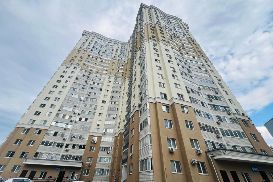 Продаётся 3-комнатная квартира, 85 м²