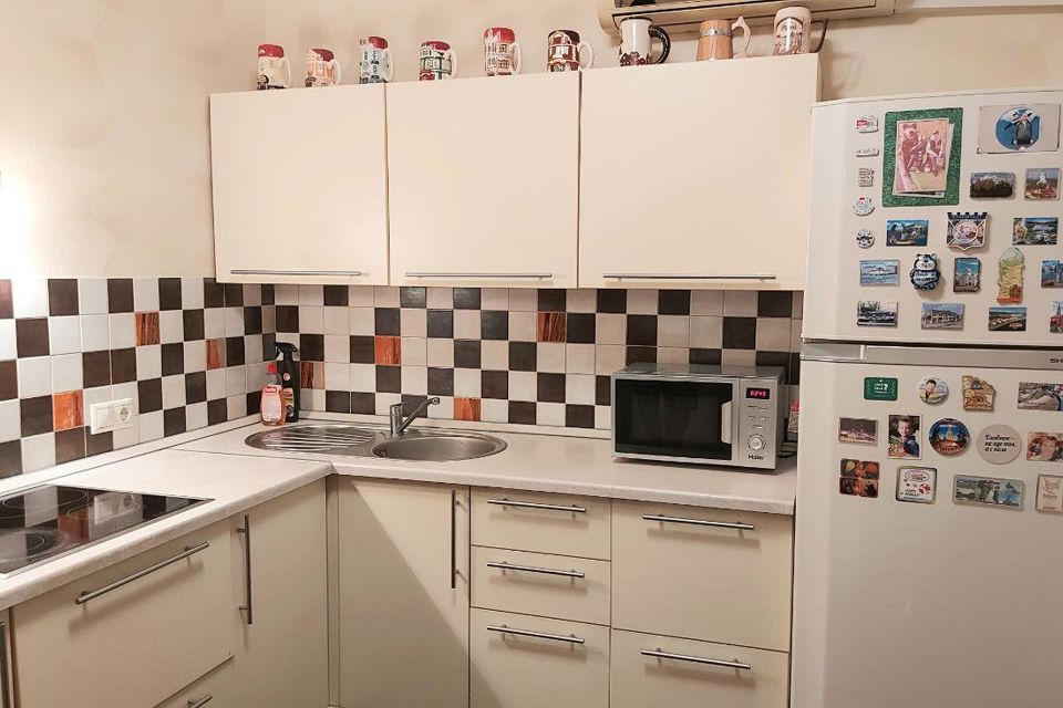 Продаётся 1-комнатная квартира, 48.4 м²