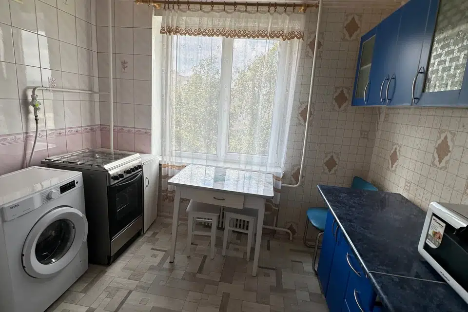 Продаётся 3-комнатная квартира, 65 м²