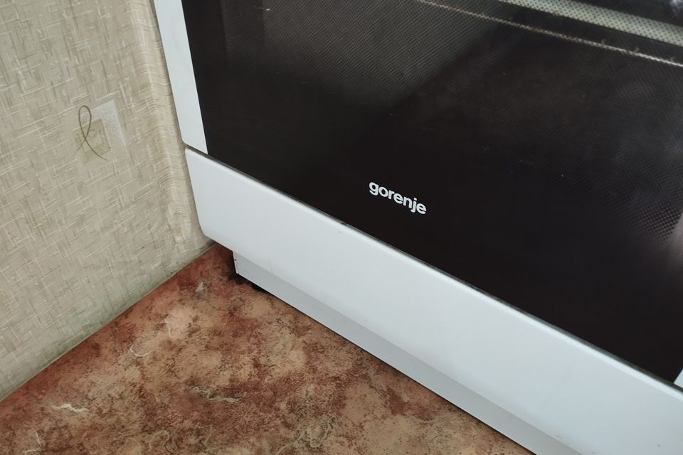 Продаётся 4-комнатная квартира, 98 м²