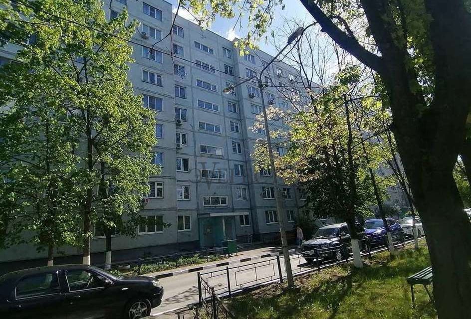 Продаётся 2-комнатная квартира, 54.8 м²
