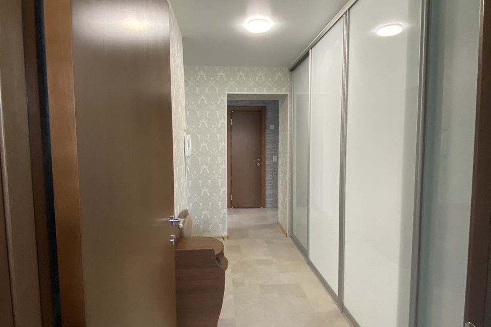 Сдаётся 2-комнатная квартира, 53 м²