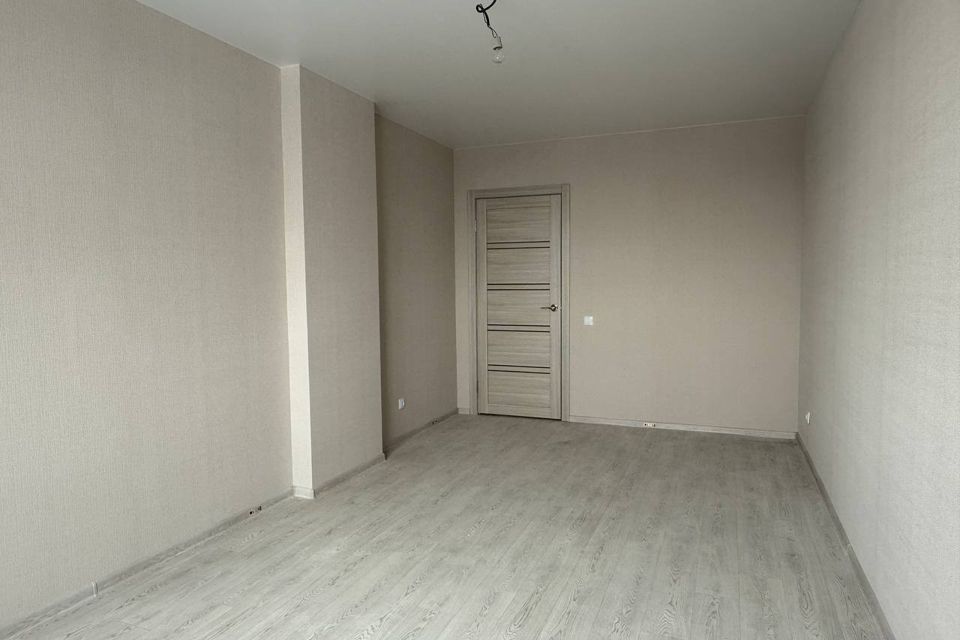 Продаётся 1-комнатная квартира, 40.4 м²