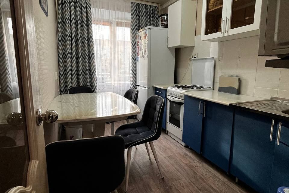 Продаётся 3-комнатная квартира, 62.2 м²