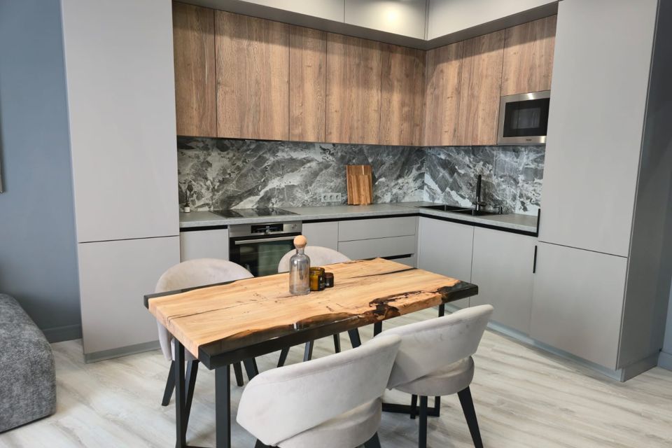 Продаётся 1-комнатная квартира, 57.1 м²