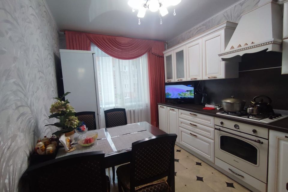 Продаётся 3-комнатная квартира, 71.8 м²