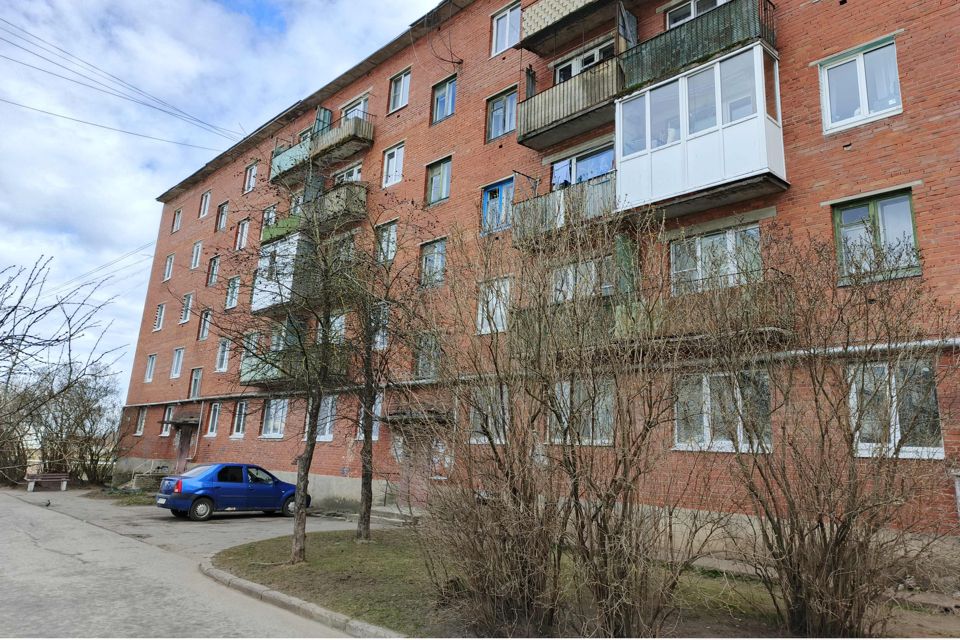 Продаётся 3-комнатная квартира, 61.8 м²