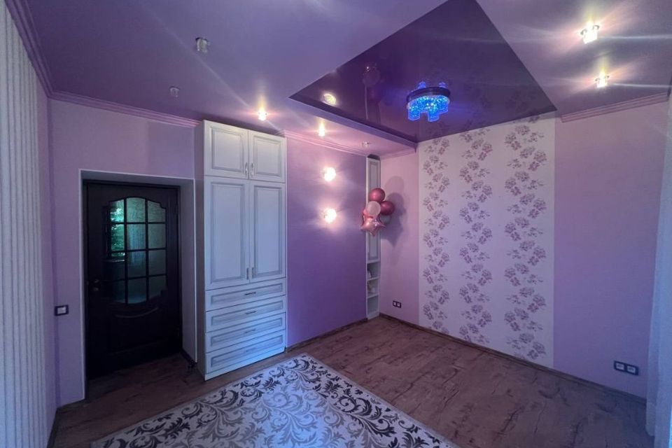 Продаётся 3-комнатная квартира, 55 м²