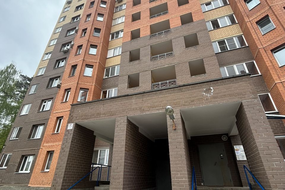 Продаётся 2-комнатная квартира, 63.6 м²