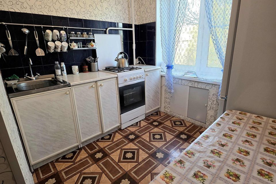 Продаётся 3-комнатная квартира, 62 м²