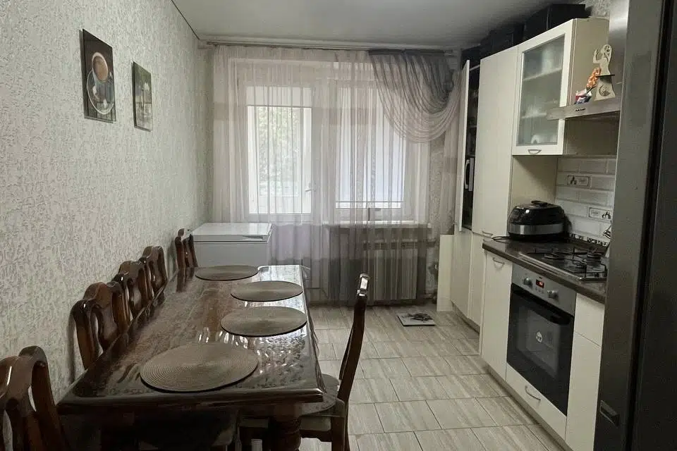 Продаётся 1-комнатная квартира, 49.1 м²