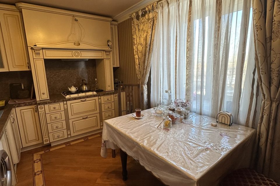 Продаётся 3-комнатная квартира, 99.4 м²
