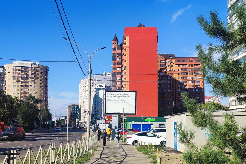 Продаётся 2-комнатная квартира, 97 м²