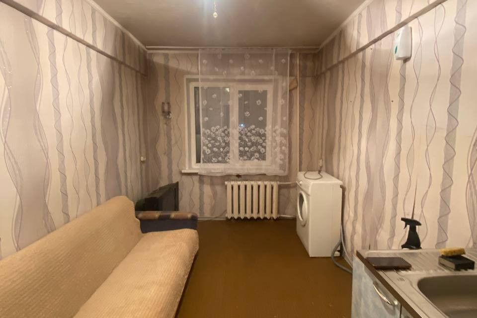 Продаётся комната в 1-комн. квартире, 10 м²