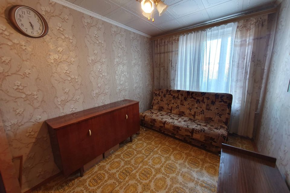 Продаётся комната в 2-комн. квартире, 10 м²