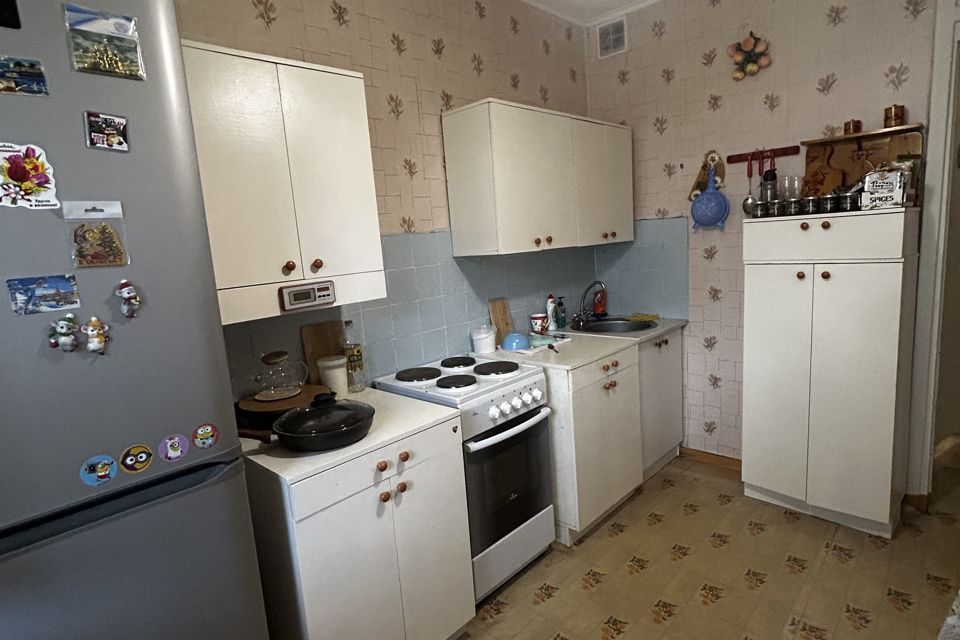 Продаётся 1-комнатная квартира, 35.9 м²