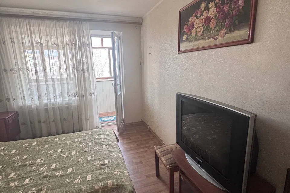 Продаётся 3-комнатная квартира, 58.1 м²