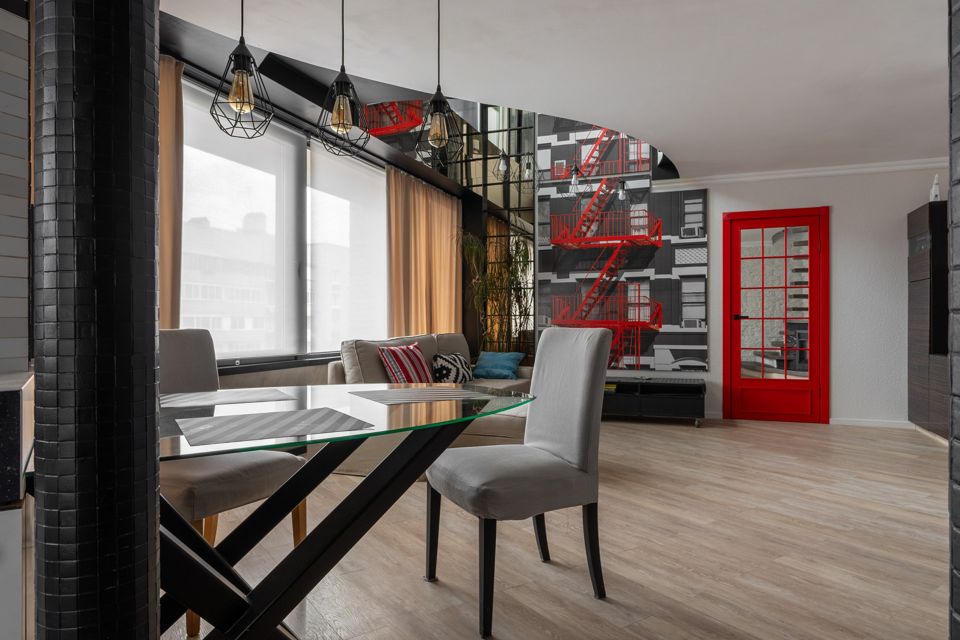 Продаётся 4-комнатная квартира, 106.1 м²