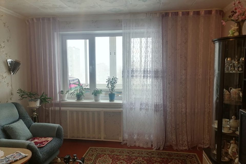 Продаётся 3-комнатная квартира, 63.8 м²