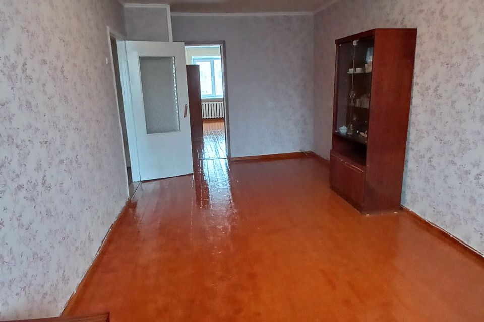 Продаётся 2-комнатная квартира, 43.8 м²