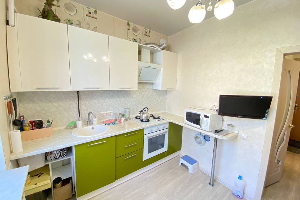 Продаётся 2-комнатная квартира, 55.8 м²