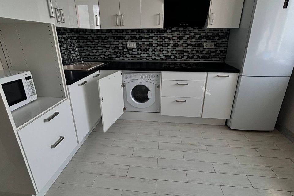 Продаётся 1-комнатная квартира, 47 м²