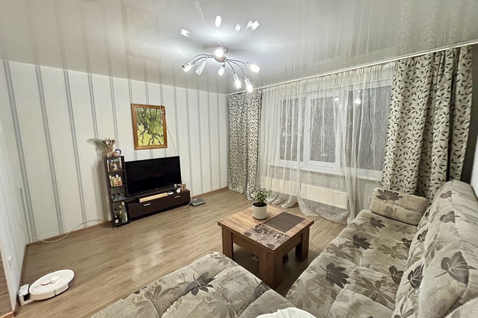 Продаётся 3-комнатная квартира, 56.7 м²