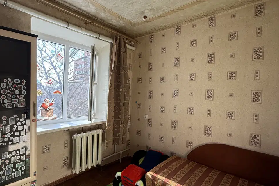 Продаётся 3-комнатная квартира, 44 м²