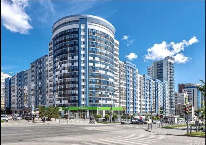 Сдаётся 2-комнатная квартира, 55 м²